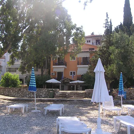 Apart-hotel Mavra 3*