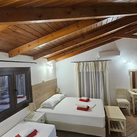 Mavra 2* Lygia (Lefkada)