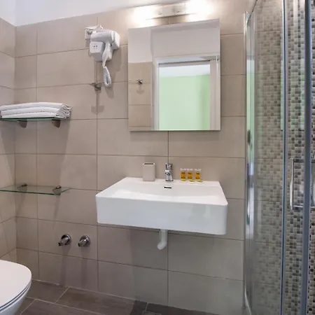 Aparthotel Mavra